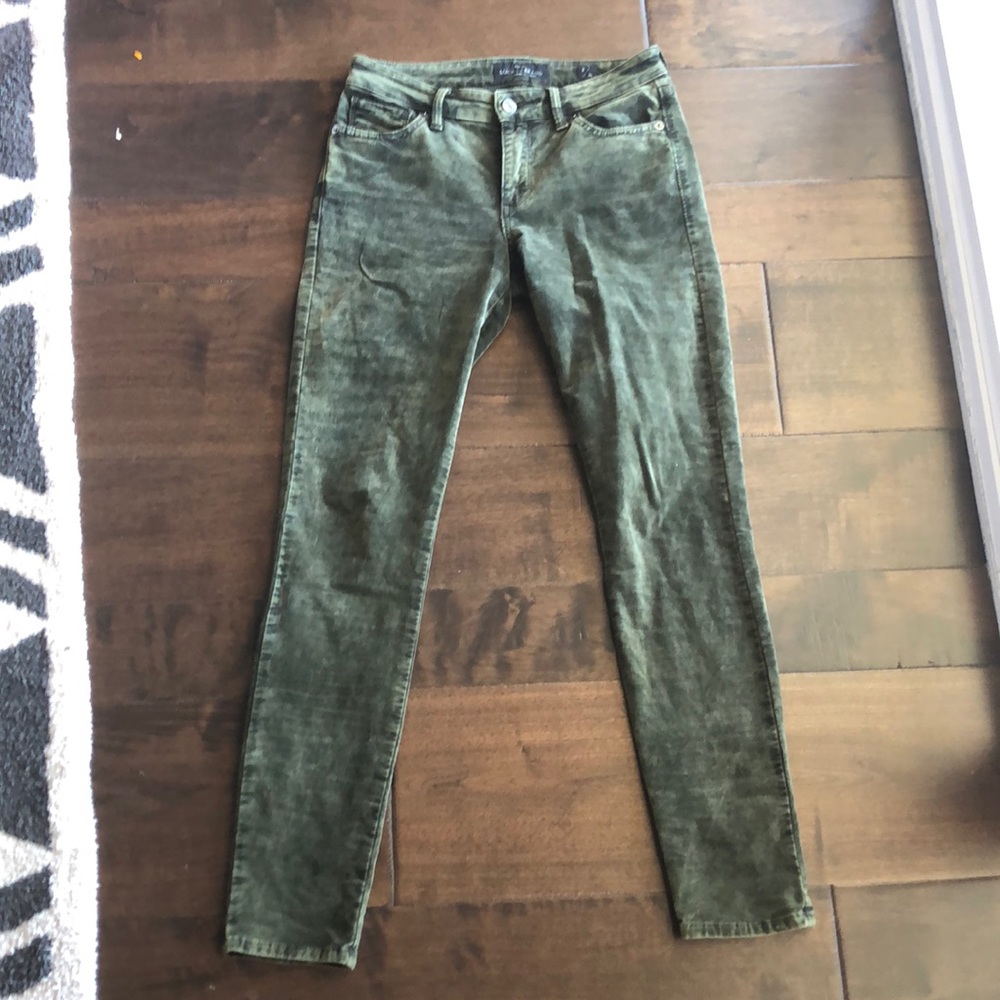 There are super cute. Valor green skinny pants